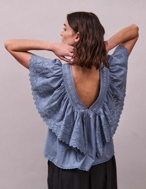 FAUNE camelia top - cornflower blue model
