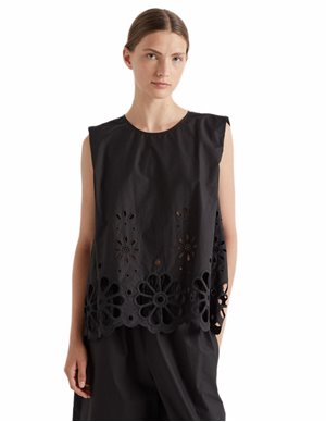 MeiMeiJ flower top - black