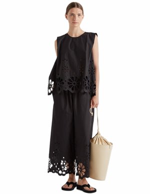 MeiMeiJ flower top - black side