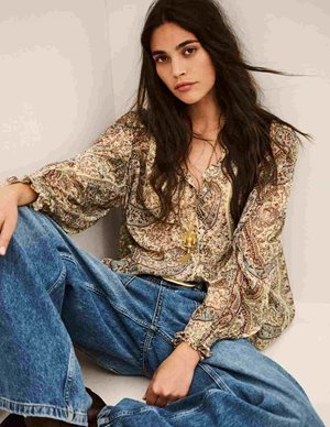 ba&sh cleo shirt - blue model
